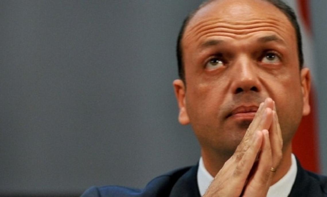ROMA. Immigrazione: Alfano a prefetti, "via chi non ce la fa"