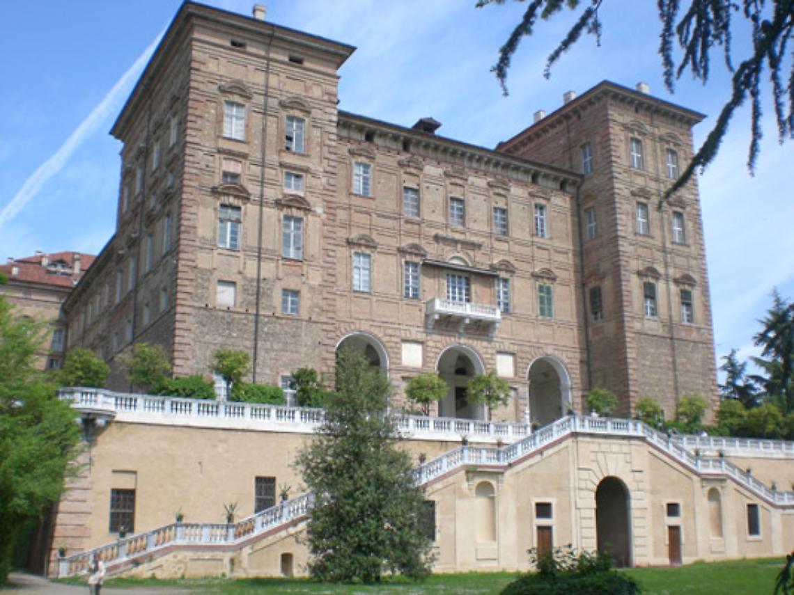 Va a vuoto il furto al Castello di Elisa di Rivombrosa
