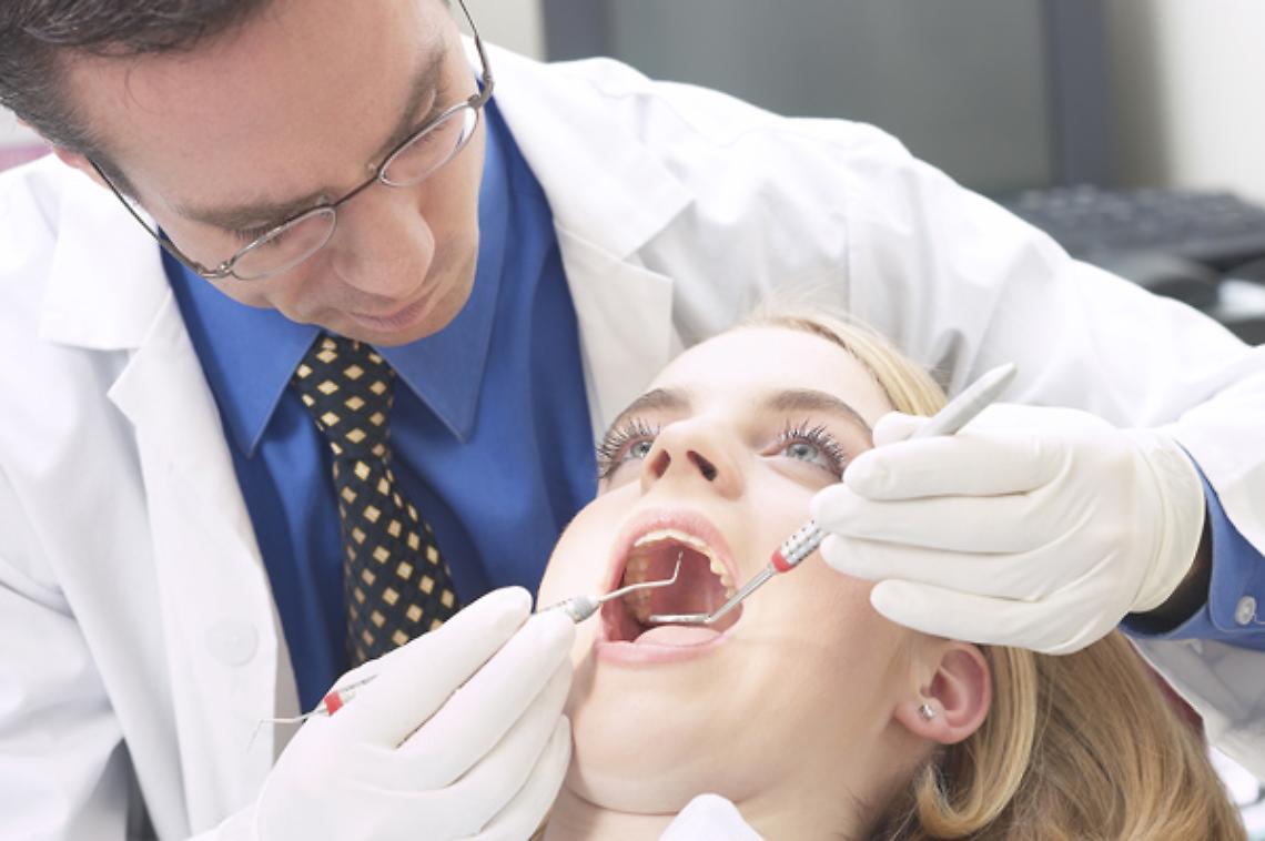 TORINO. Oral Cancer Day,dentisti in campo contro tumore bocca
