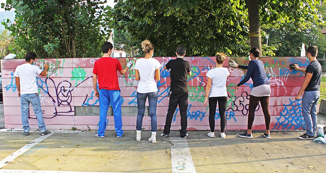 Ripulito il parco di via Boves, la cittadinanza attiva (ri)vince