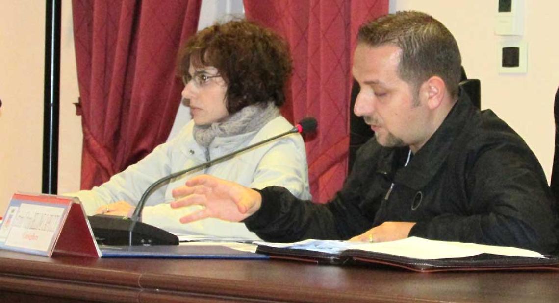 FAVRIA  VALENTE E BELLONE INTERROGANO SULLE MODALITA' DI ORGANIZZAZIONE  FERRINO: "NESSUN CONTRIBUTO A FAVRIA GIOVANE"