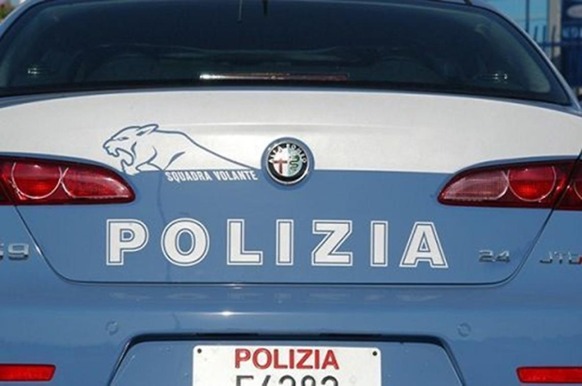 TORINO. Controlli a concerto Tiziano Ferro,insetti tra panini