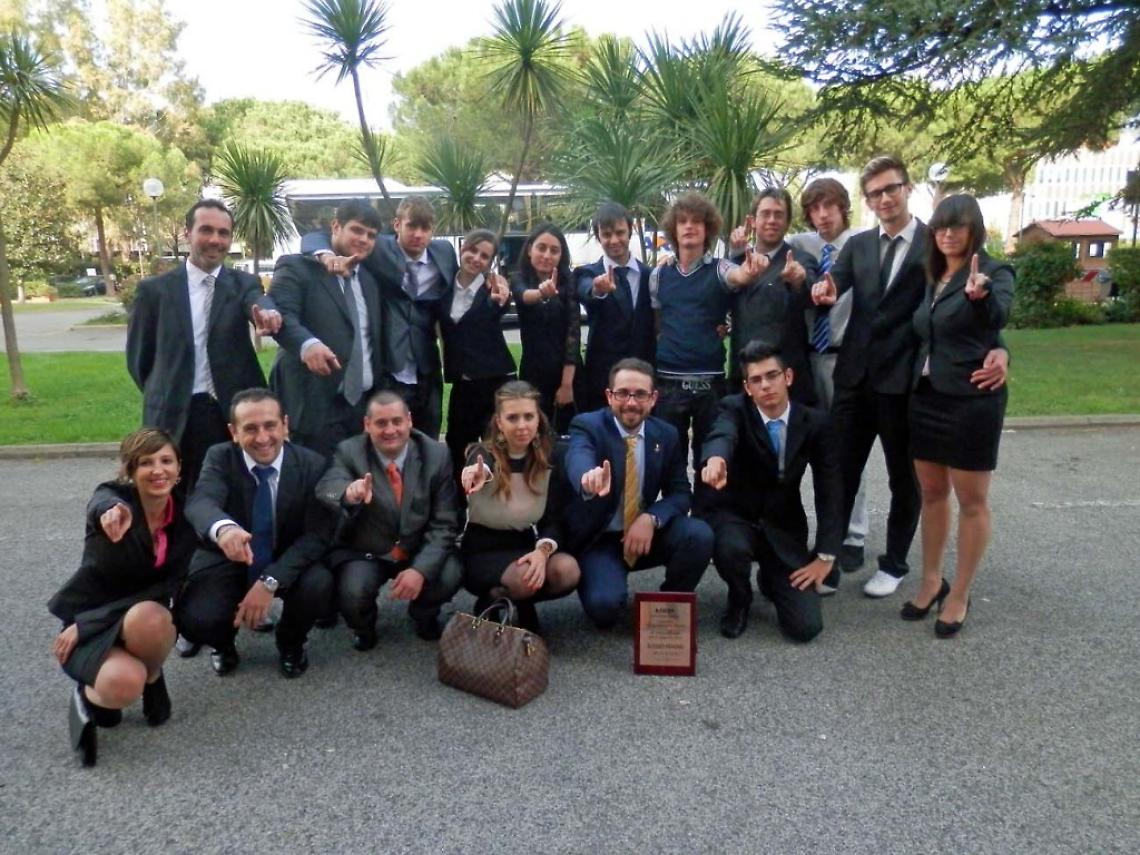 Cerchi lavoro? C'è Eporedia Service, azienda in crescita