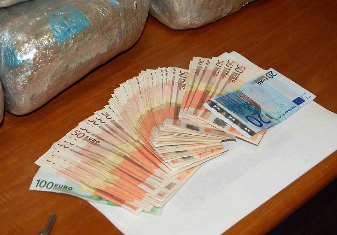 CUORGNE'. "Dacci 150mila euro o arriva l' 'ndrangheta", a processo per estorsione
