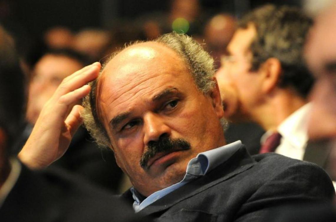 POLLENZO. Farinetti favorevole alla modifica dell'Art. 18
