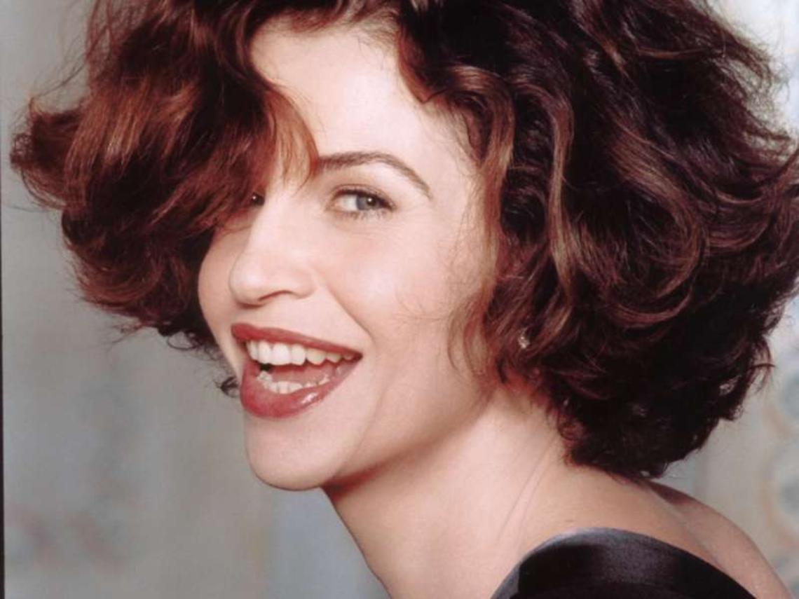 Il treno ritarda e un'attrice protesta insieme al leader degli ecorottamatori