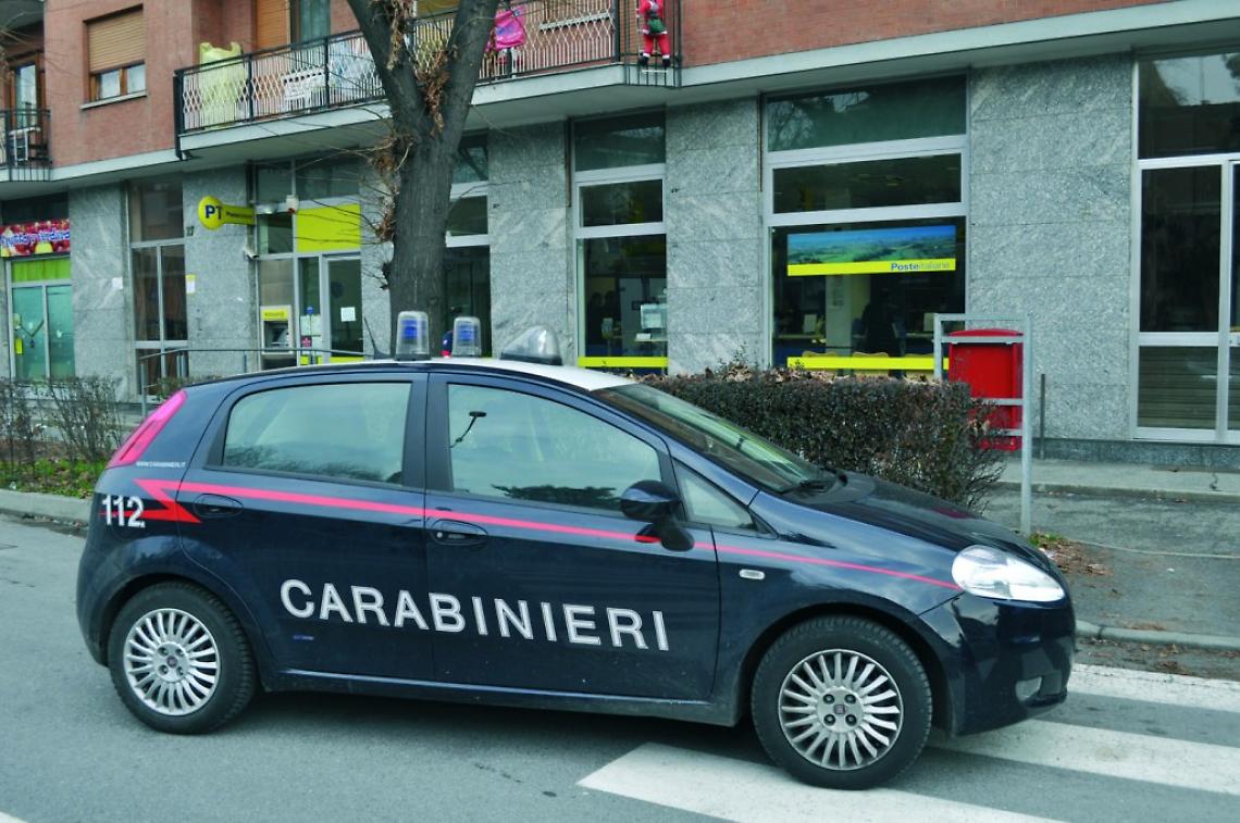 MONCALIERI. Rubano orologio anziana con scusa leggerle mano, denunciate