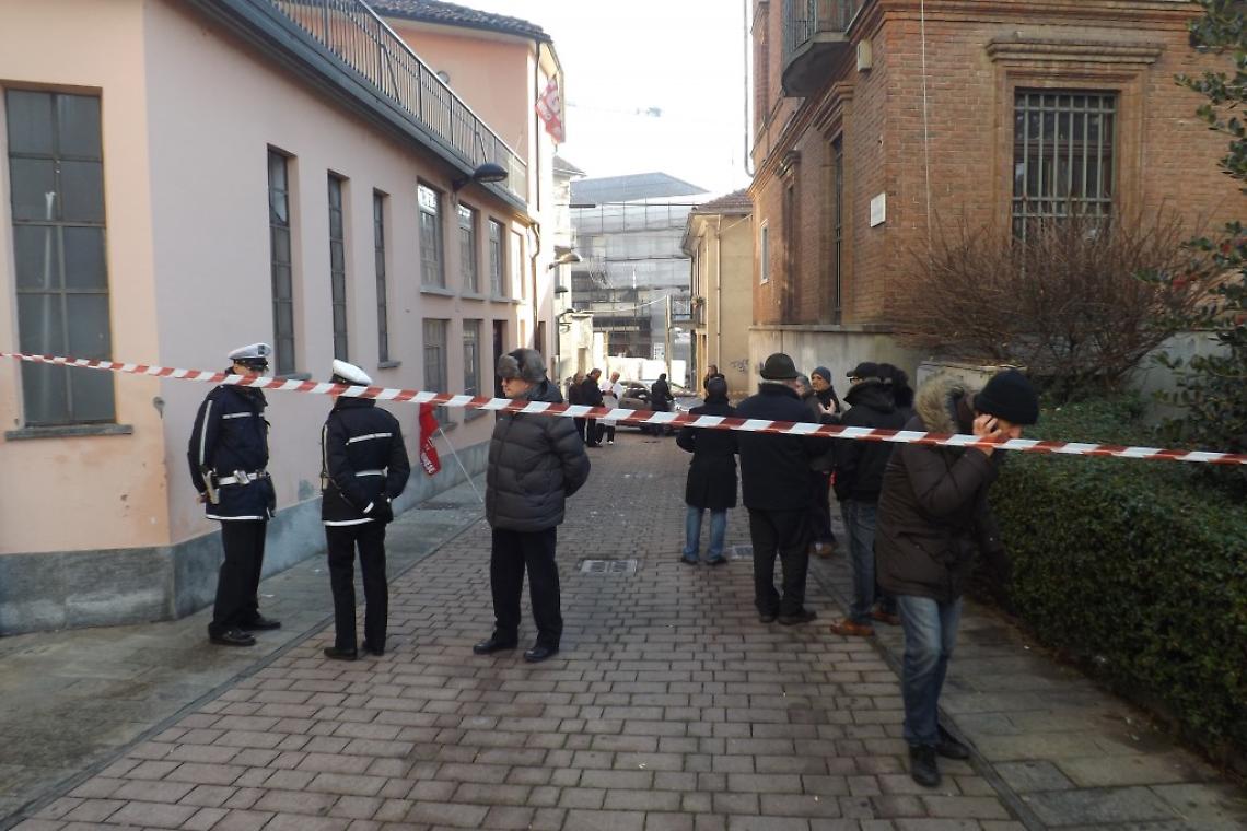 Bomba carta a Settimo Torinese: perquisita casa estremista di destra  