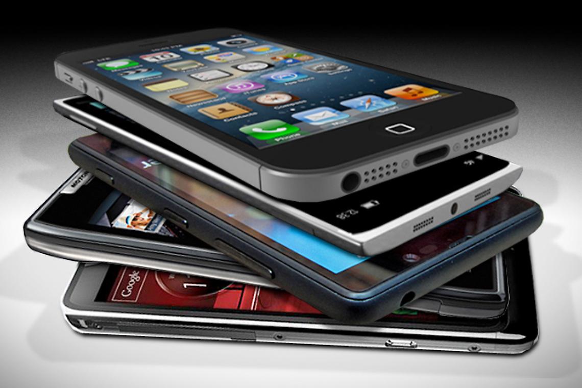 CUORGNÈ. Raccolta telefonini per i bisognosi