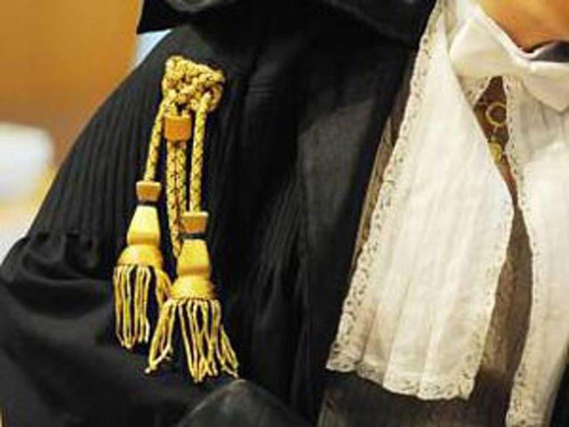 ASTI. Giustizia: avvocati denunciati, tribunale senza bolli