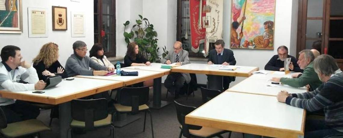 SAMONE. Divisi sulla parità uomo-donna nel lavoro"