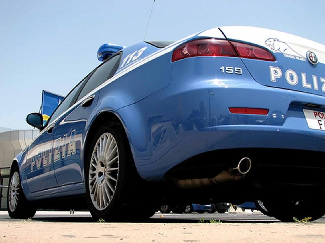 In contromano sulla tangenziale di Bra. Fermata una 54enne positiva all'alcol test