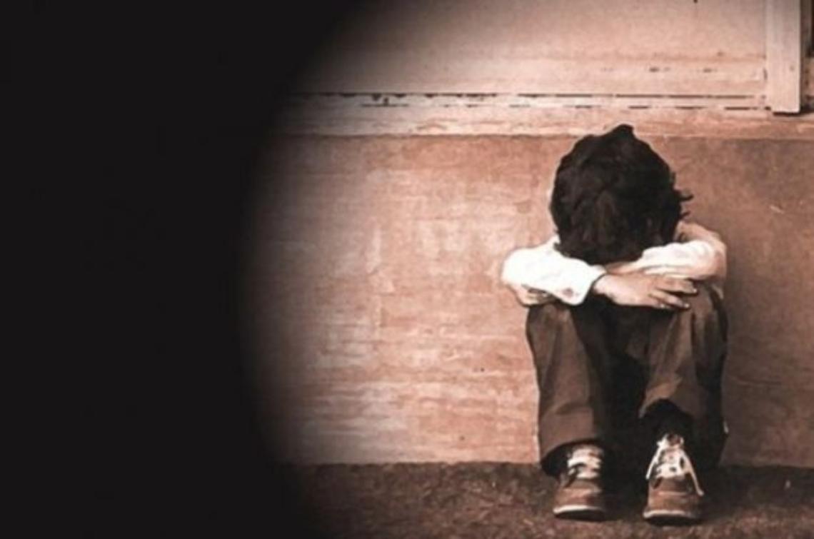 Da cinquant'anni si denuda davanti ai bambini: "Chiedo la castrazione chimica"