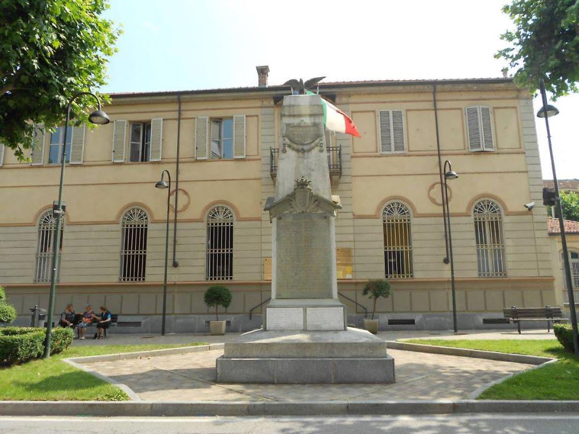 BRANDIZZO. Il tesoretto del Comune è di  5 milioni, ma può usarne solo 1