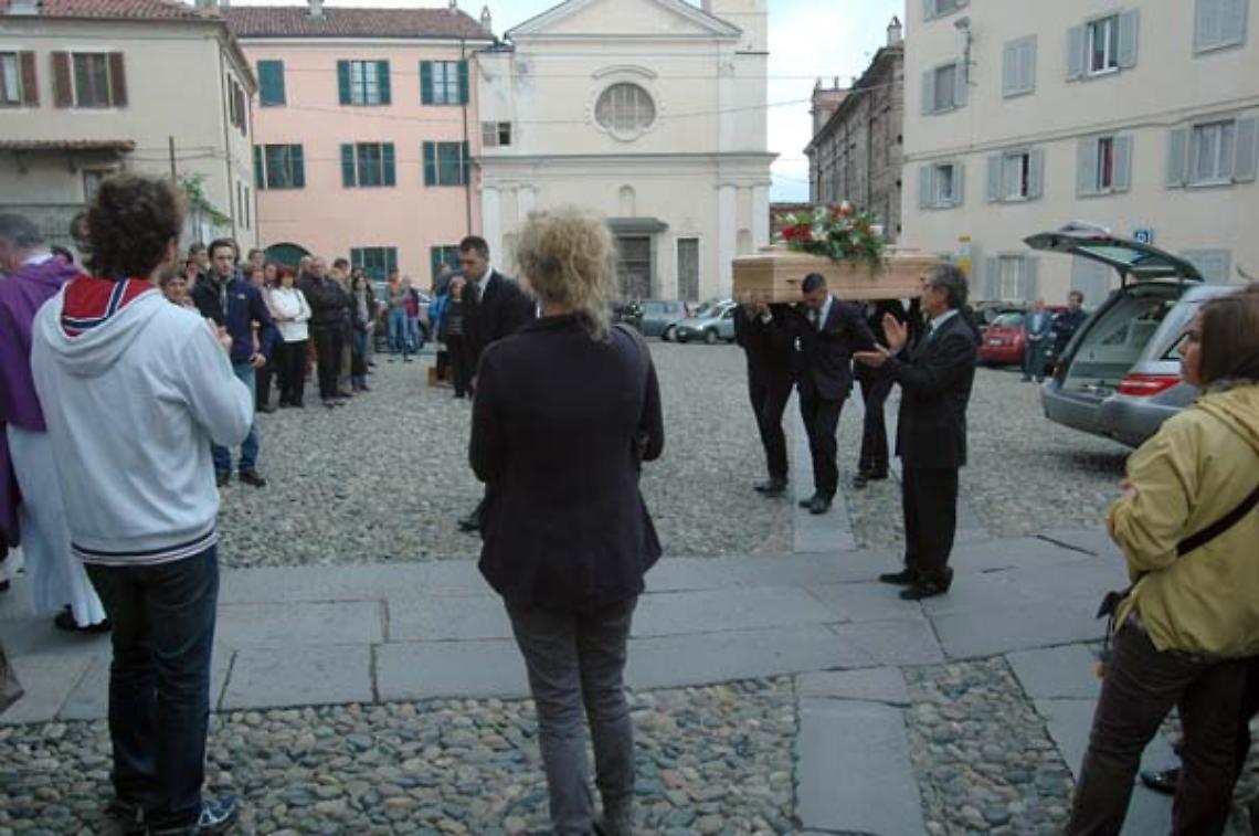 IVREA. Questa mattina i funerali di Daniele Vottero Reis