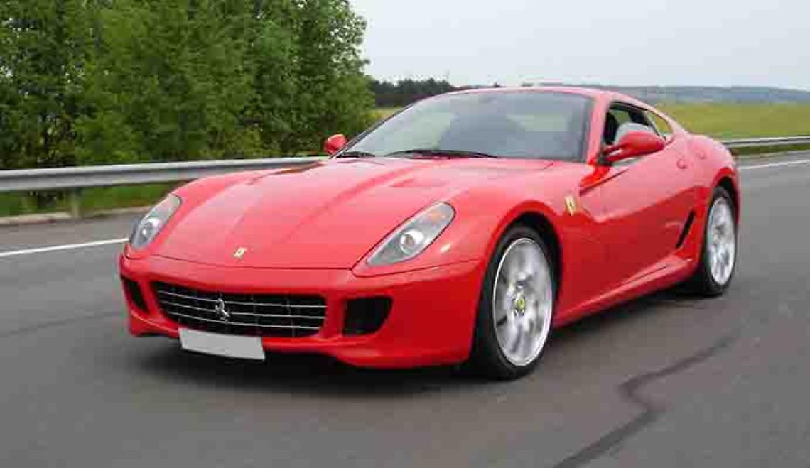 MILANO. Ferrari: bond 500 mln tutto esaurito, 2,7 mld richieste