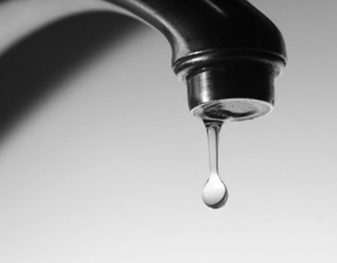 CASALBORGONE. Senz’acqua per tre giorni. Ma il numero verde funziona davvero?