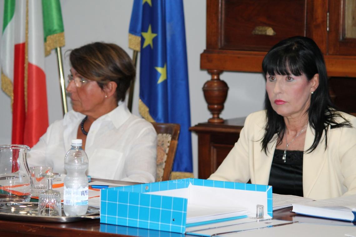 VEROLENGO. Argine: passa la mozione della maggioranza
