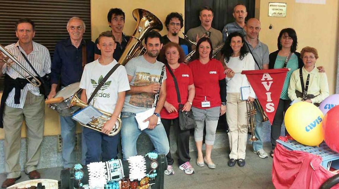 AGLIE'. Mercatino delle cianfrusaglie con l'Avis