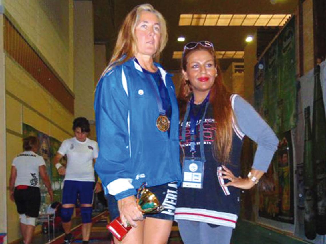 SOLLEVAMENTO PESI. Perrone super alla World Cup IWF