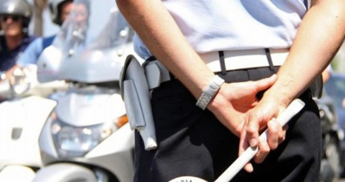 Otto studenti del Fermi-Galilei diventano “agenti di polizia per un giorno”: a Nole la scuola si fa in divisa 