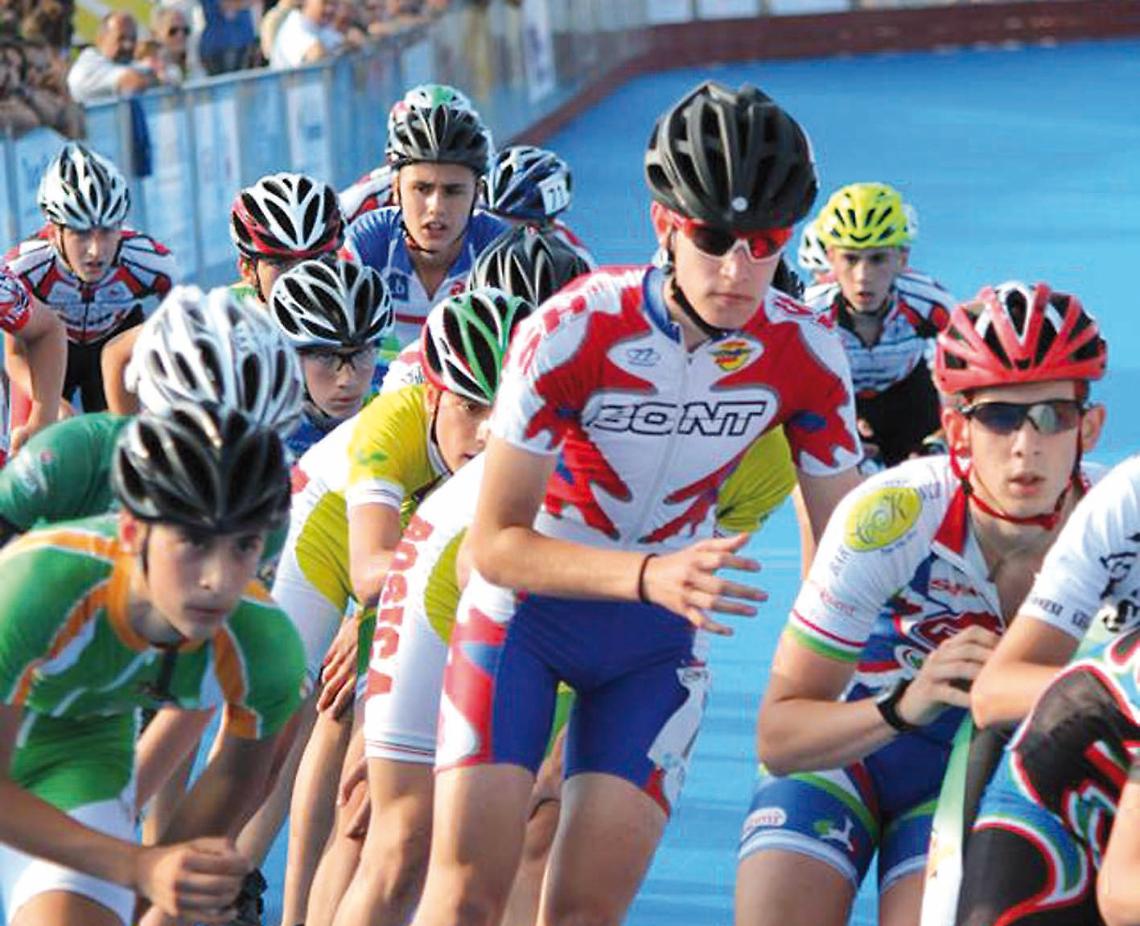 PATTINAGGIO CORSA. Vittoria Pattinatori nell'élite nazionale 