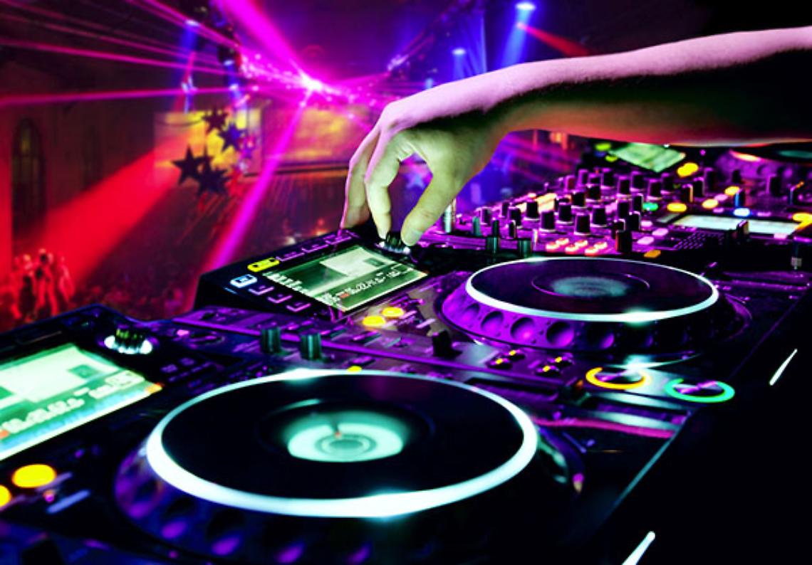 Troppi pregiudicati in discoteca, il Questore la chiude per 20 giorni