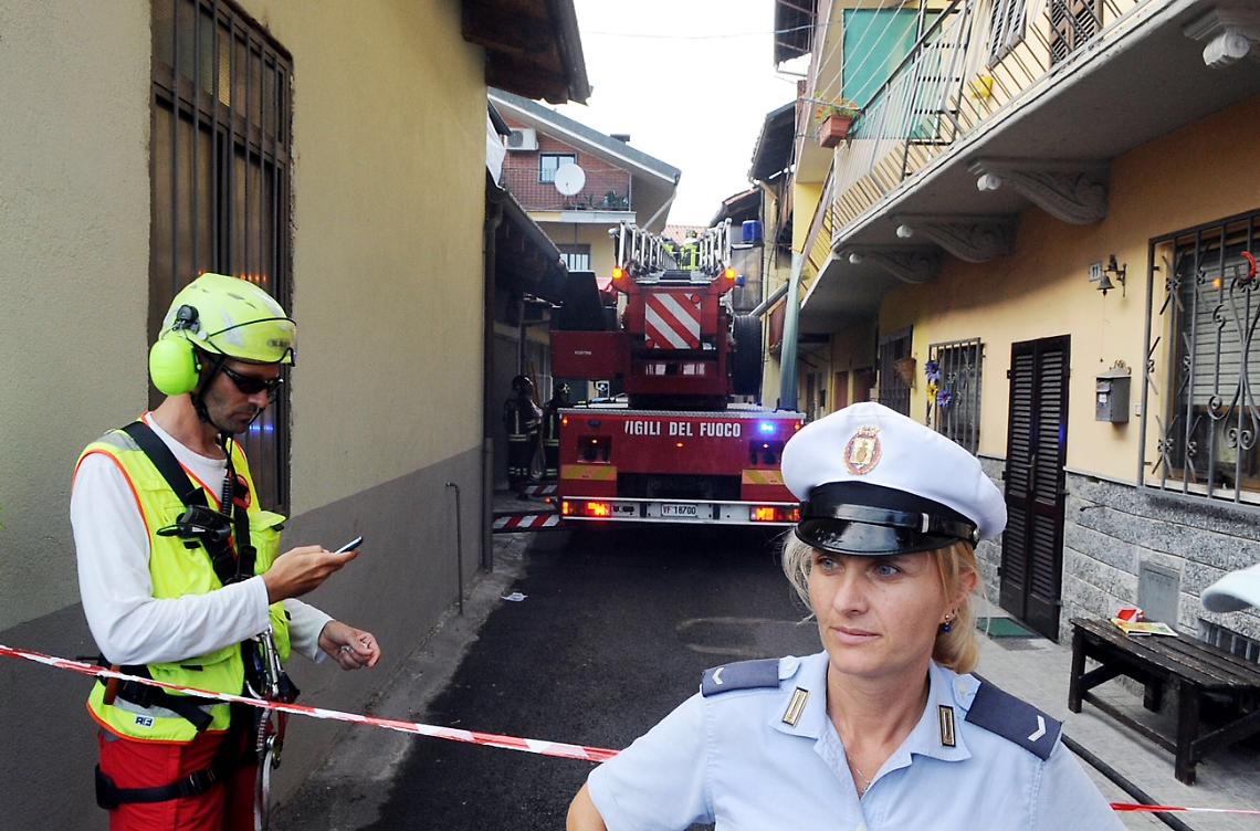 RIVAROLO. Esplosione in palazzina nel torinese, la procura apre l'inchiesta