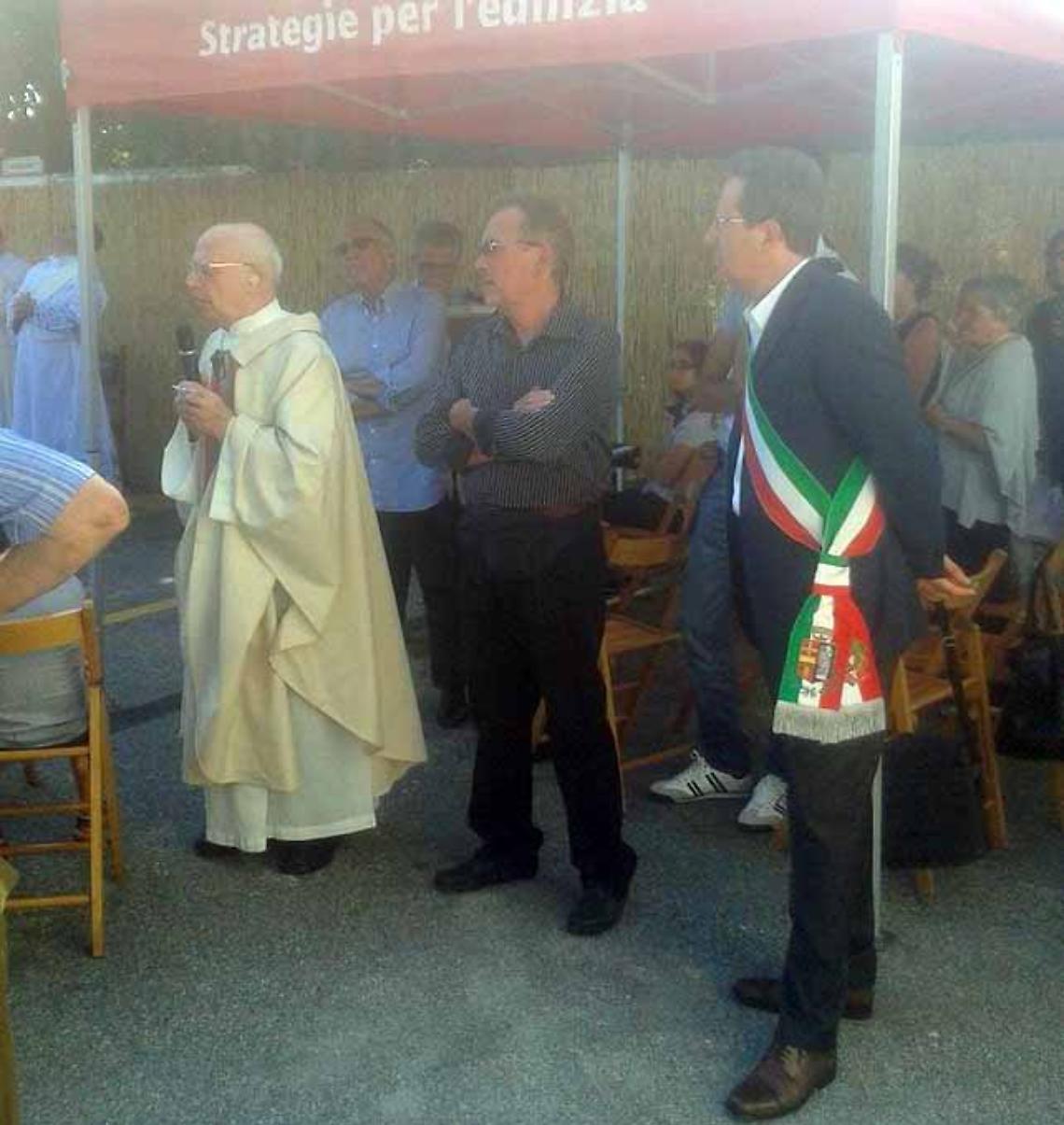 CUCEGLIO. Inaugurata la nuova facciata della Chiesetta a Cascine Cuffia