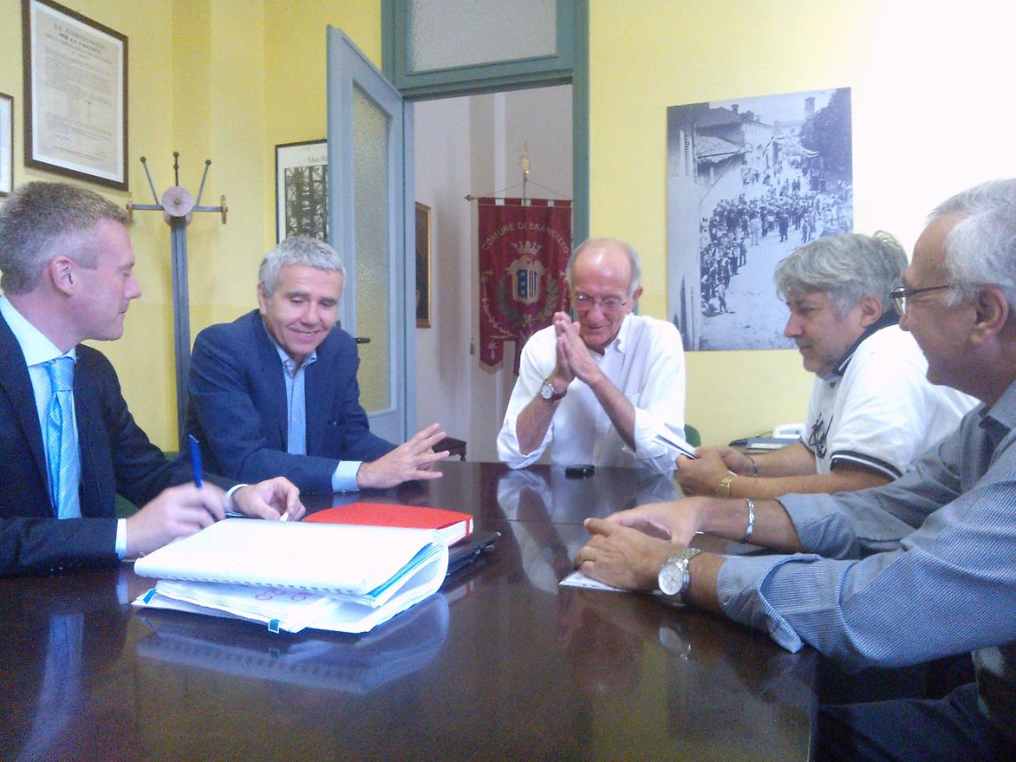 BRANDIZZO. Via ai sottopassi