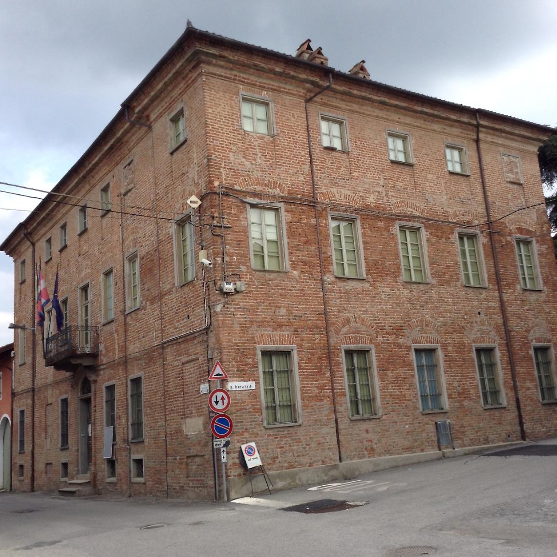BRUSASCO. Cappellino chiaro: "Così valorizziamo Palazzo Ellena"