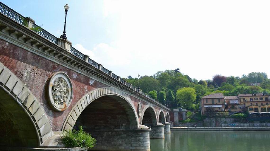 TORINO. Cadavere donna ripescato nel Po ancora da identificare