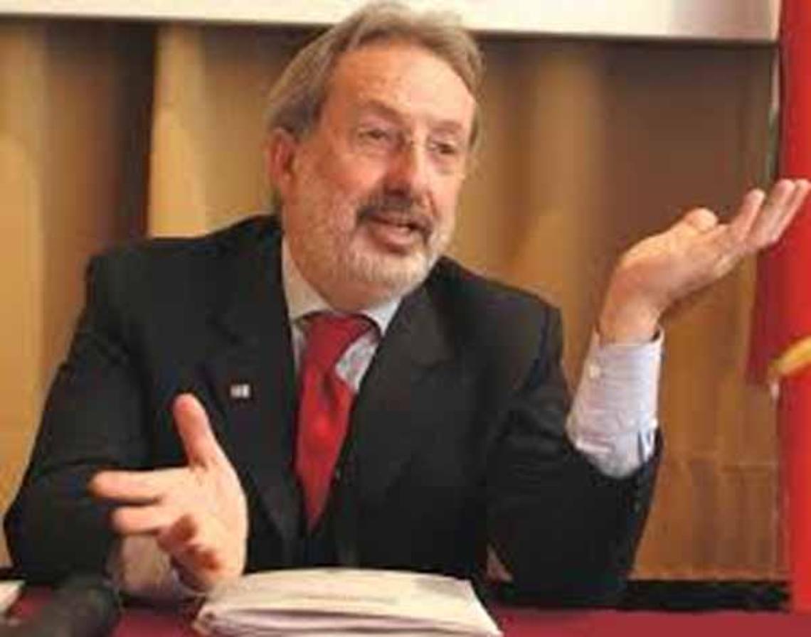 IVREA. Il senatore Buemi interroga il Ministro sul taglio dei treni sulla Torino-Aosta