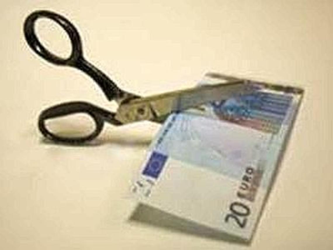 SETTIMO. I politici settimesi si tagliano l'obolo (che altri comuni non si sono mai dati)