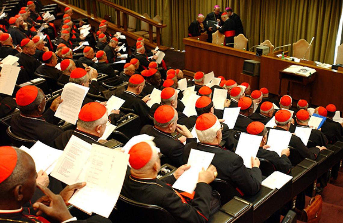 CITTA' DEL VATICANO. Sinodo: Vescovo Novara "risposte nuove,polarizzarsi non aiuta"