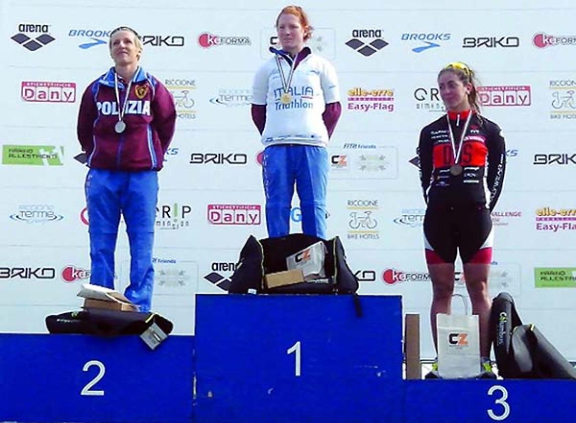 TRIATHLON. Due preziose medaglie per Orla