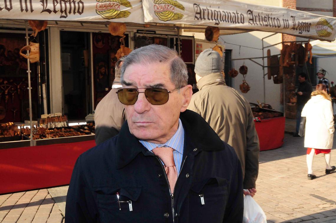 SETTIMO TORINESE. Francesco Cena “Tempio buddista? E va bene, ma fermiamo il consumo di suolo, valorizziamo la nostra città”