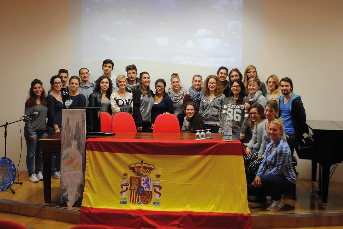 IVREA. Al Botta “Dia de la Hispanidad”