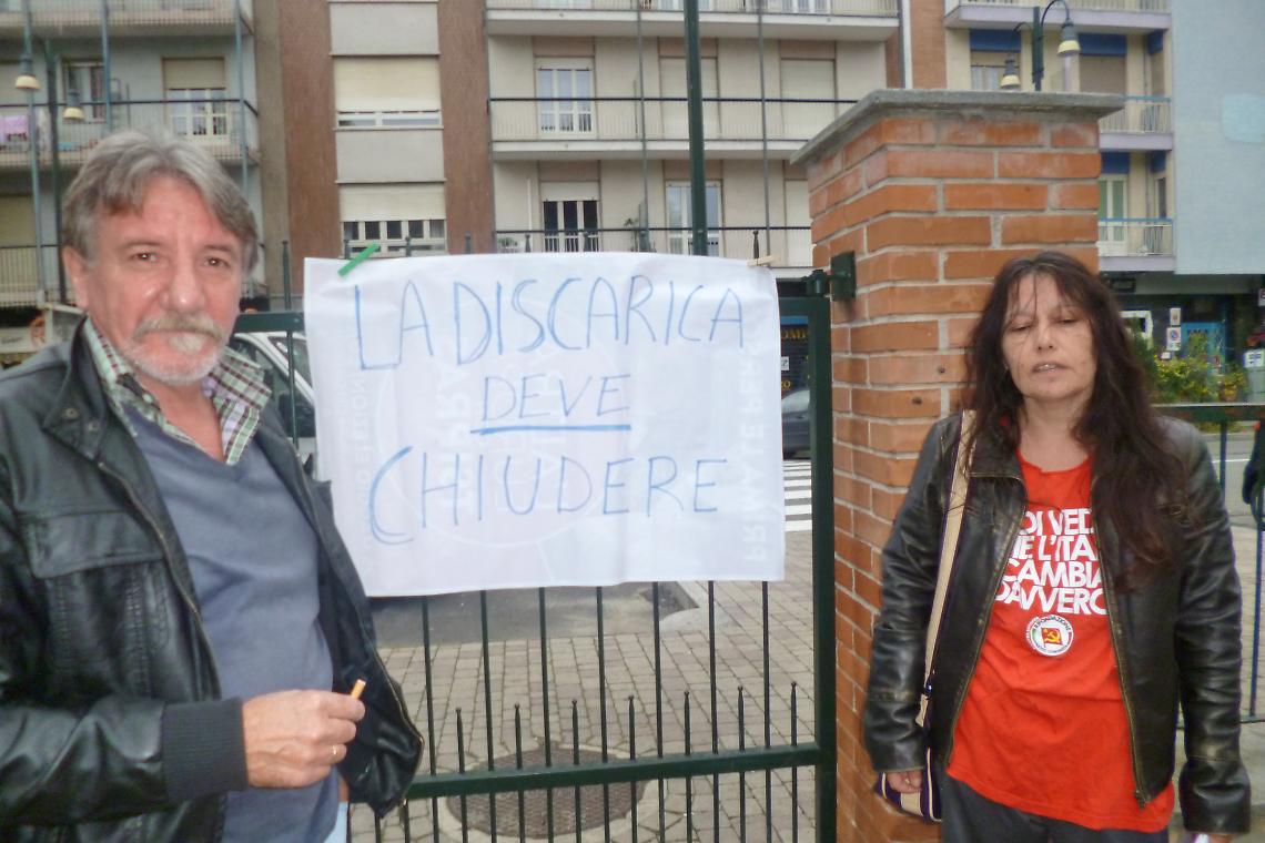 CHIVASSO.  Protesta dei cittadini per l’aumento dei rifiuti in discarica