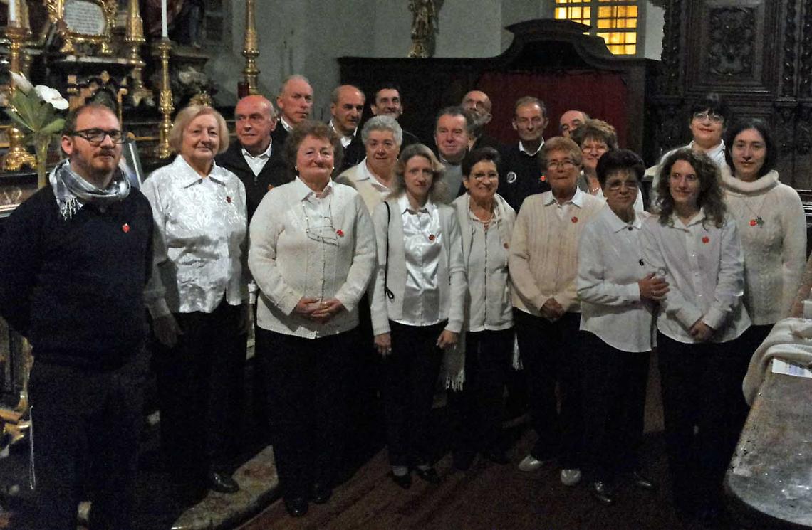 STRAMBINO. I 50 anni della corale parrocchiale a voci miste. Alle origini solo uomini