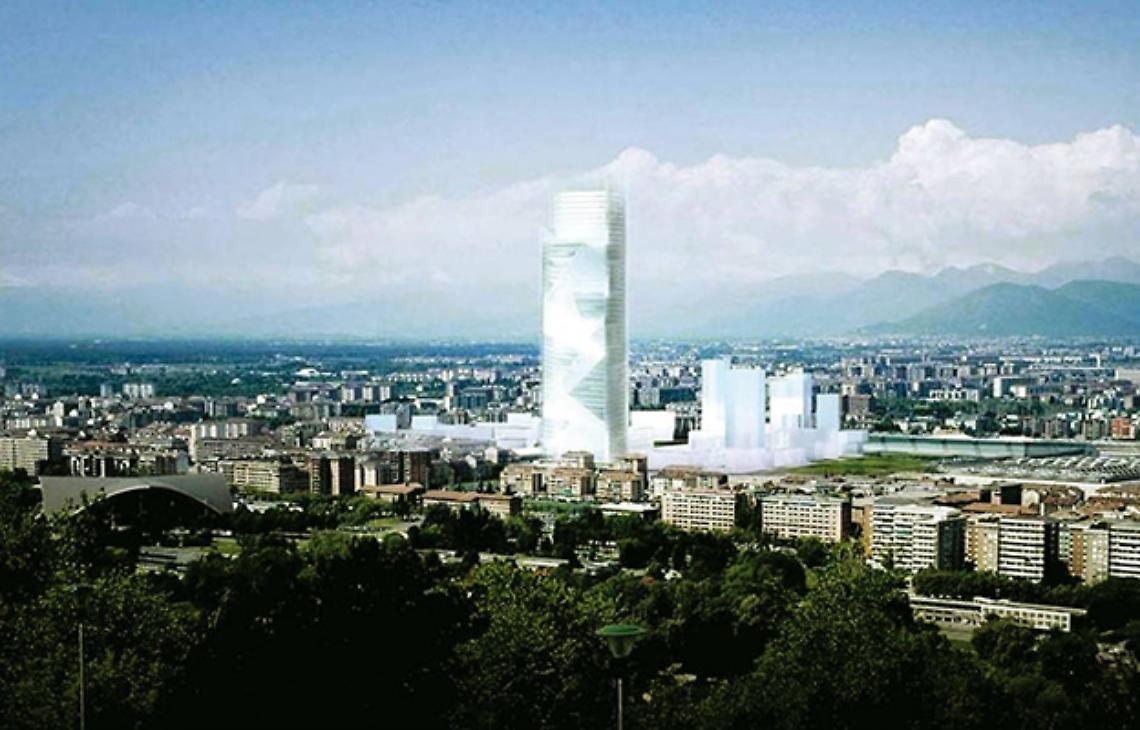 TORINO. Fermate per sicurezza alcune gru del grattacielo della Regione
