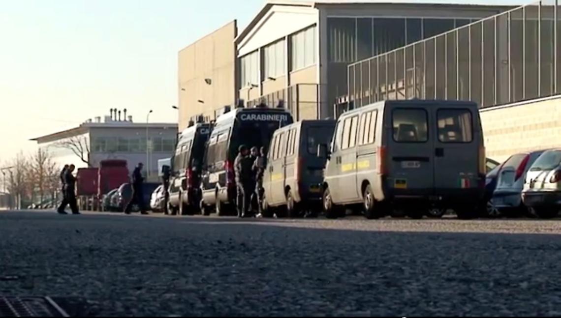 SETTIMO. Arrestati i fratelli Messina, proprietari della Yesmoke