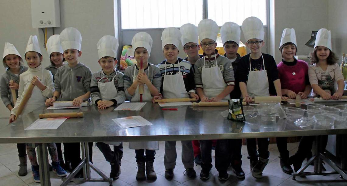 BOSCONERO Piccoli chef crescono con la Pro Loco. Pranzo di fine corso di cucina