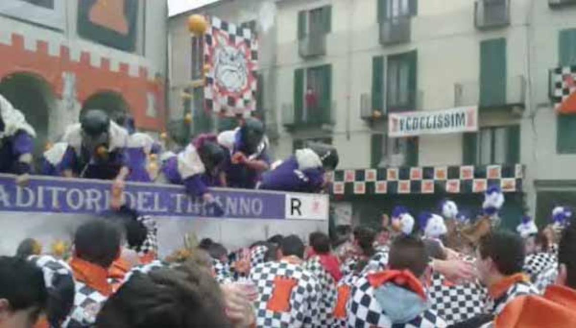 IVREA. Coronavirus più forte del Carnevale. Stop al carnevale da domani