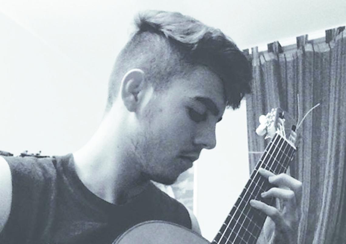 Alessandro Zilio, un unico amore: la chitarra