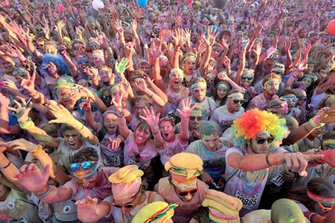 EVENTO. Ben 20.000 iscritti per The Color Run 2015