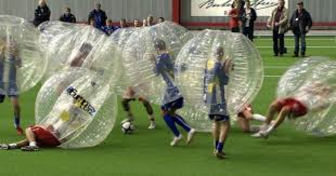 TORRAZZA. Bubble Football 