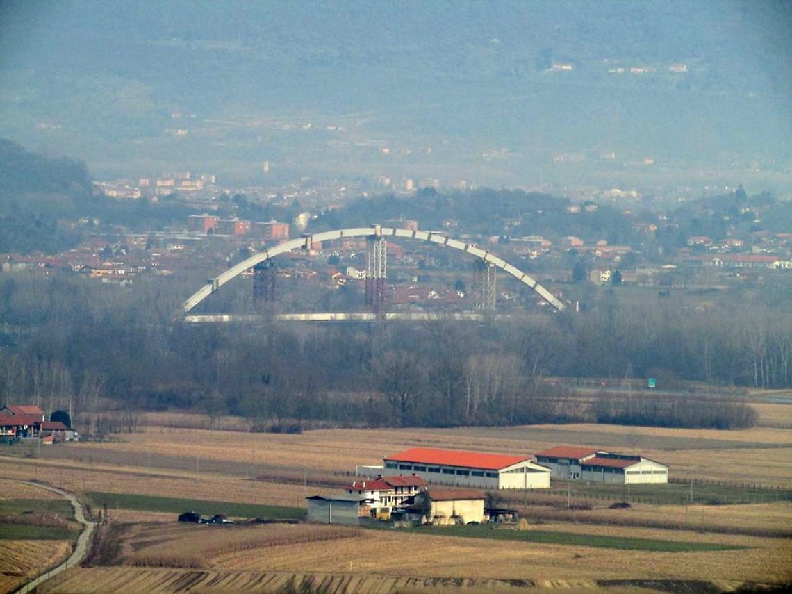 IVREA. Sopraelevazione autostrada A5:  i punti deboli del progetto