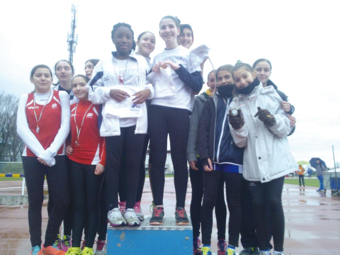 ATLETICA LEGGERA. Atletica Settimese di bronzo nelle staffette