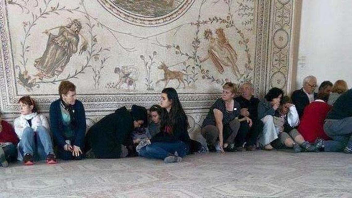 TUNISI. Terrore a Tunisi,strage turisti. Almeno 4 italiani morti